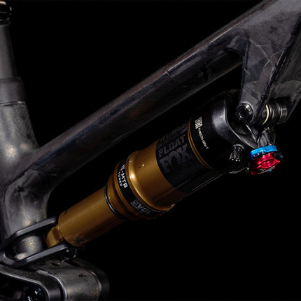 CUBE AMS HYBRID ONE44 C:68X SLT 400X 29 CARBON/GOLDDUST