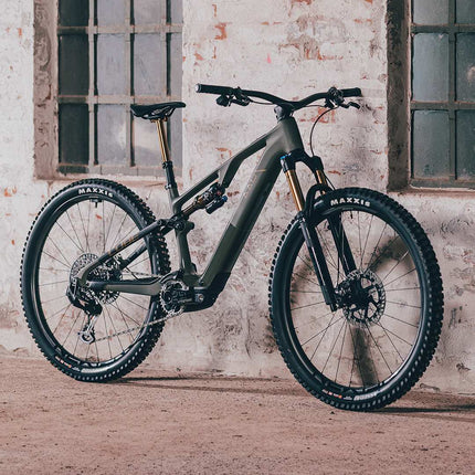 CUBE AMS HYBRID ONE44 C:68X SUPERTM 400X 29 DUSTYOLIVE/GOLD