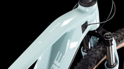 CUBE REACTION HYBRID PERFORMANCE 500 SKYLIGHTBLUE/WHITE