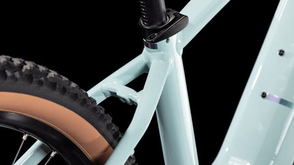 CUBE REACTION HYBRID PERFORMANCE 500 SKYLIGHTBLUE/WHITE