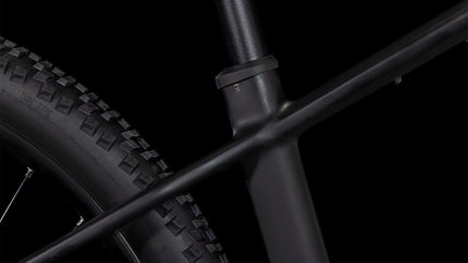 CUBE REACTION HYBRID ONE 600 BLACKLINE