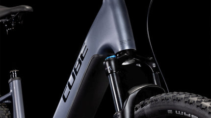 CUBE REACTION HYBRID PRO 600 METALLICGREY/BLACK