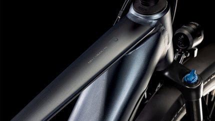 CUBE TOURING HYBRID PRO 625 METALLICGREY/CHROME