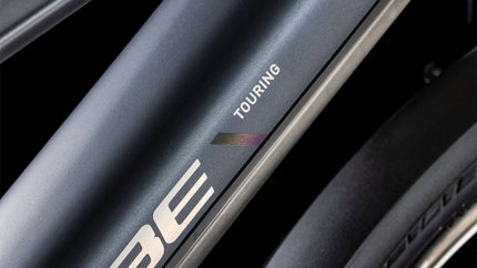 CUBE TOURING HYBRID PRO 625 METALLICGREY/CHROME