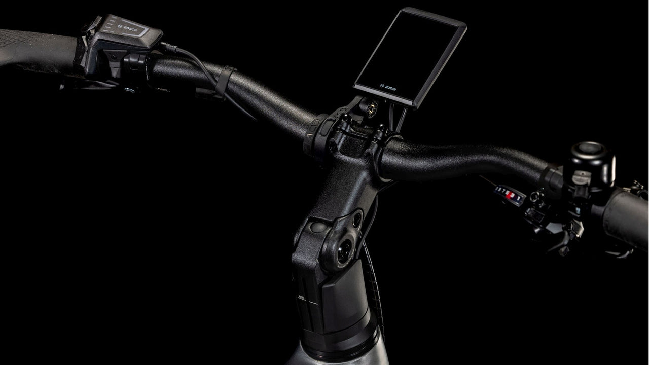 CUBE KATHMANDU HYBRID PRO 800 SLABGREY/CHROME – cubestores.nl