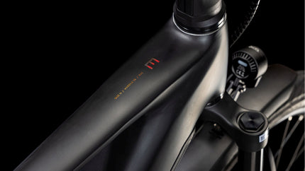 CUBE KATHMANDU HYBRID EXC 800 BLACK/PRISM