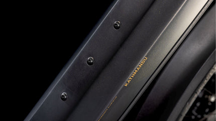 CUBE KATHMANDU HYBRID SLT 800 GOLDDUST/BLACK