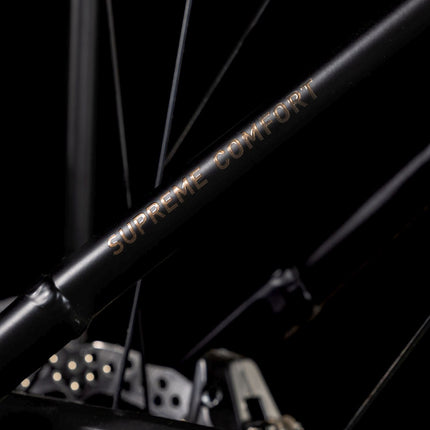 CUBE SUPREME HYBRID COMFORT SLX 625 BLACK/METAL