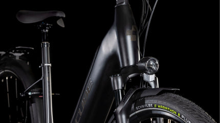 CUBE SUPREME HYBRID COMFORT SLX 625 BLACK/METAL