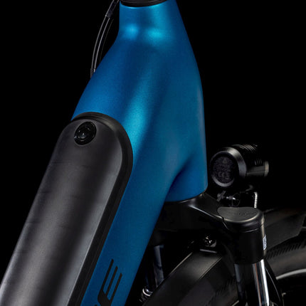 CUBE SUPREME HYBRID DELUXE ONE 625 ELECTRICBLUE/BLACK