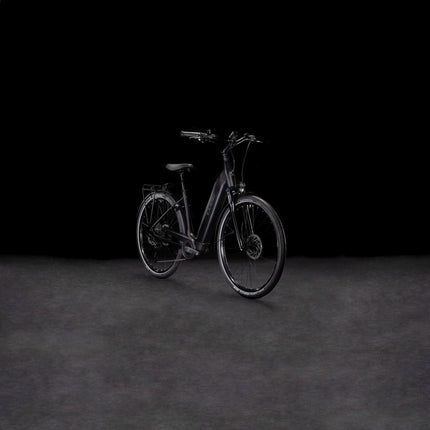 CUBE SUPREME HYBRID PRO 625 BLACK/SPECTRAL