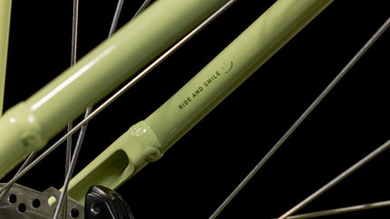 CUBE ELLA HYBRID 500 MATCHAGREEN/GREEN