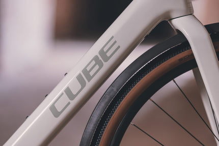 CUBE NUROAD HYBRID C:62 RACE FE 400X 29 DESERTSTONE/GREEN
