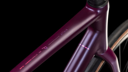 CUBE ATTAIN PRO HYPERPURPLE/HELIO