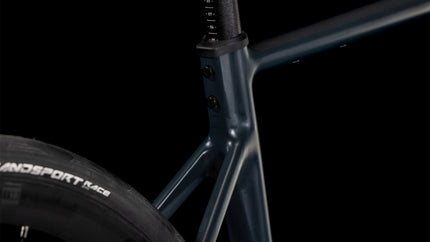 CUBE ATTAIN RACE NIGHT/BLACK