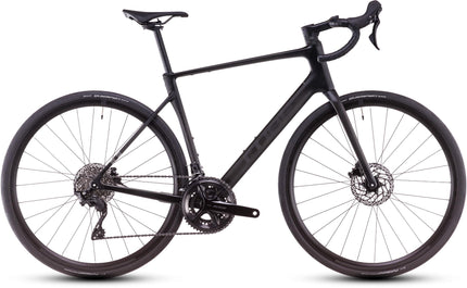 CUBE ATTAIN C:62 RACE BLACKLINE