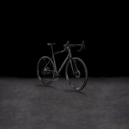 CUBE ATTAIN C:62 RACE BLACKLINE