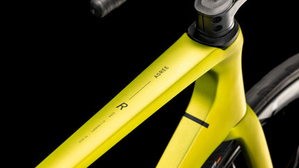 CUBE AGREE C:62 RACE FLASHLIME/BLACK