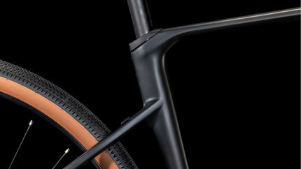CUBE NUROAD C:62 ONE CARBON/GLOSS