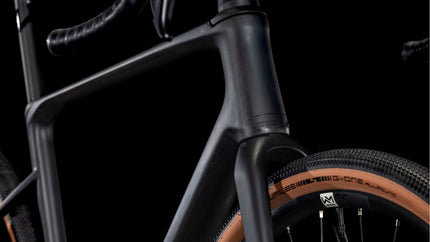 CUBE NUROAD C:62 ONE CARBON/GLOSS