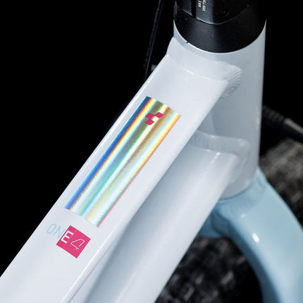 CUBE NUMOVE 140 FLASHWHITE/PINK