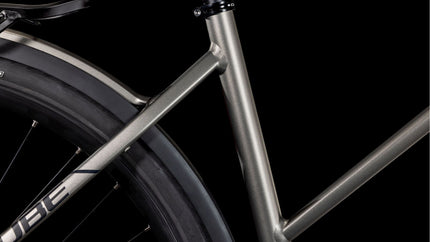 CUBE KATHMANDU EXC GREY/BLACK