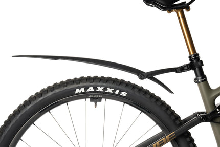 ACID MUDGUARD VANE PRO 27.5-29 INCH RATCHET REAR BLACK/BLACK