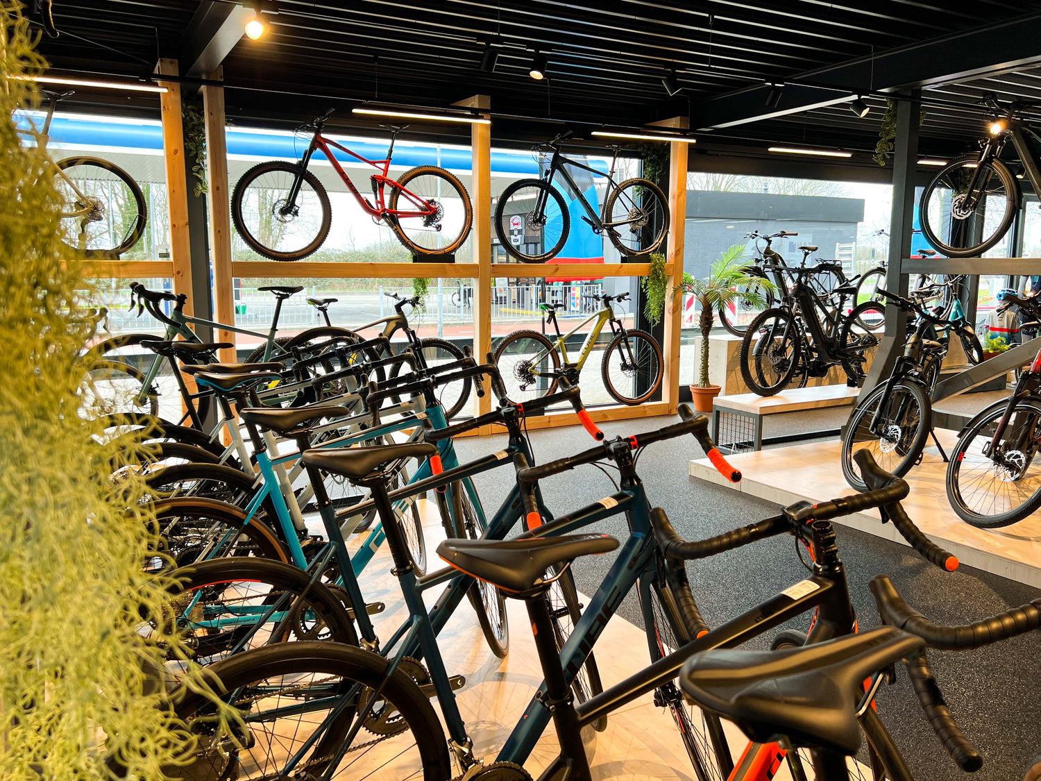 CUBE Store Zeeland Bezoek onze winkel! cubestores.nl