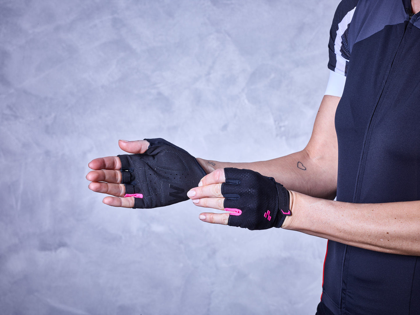 CUBE Nf Ws Gloves Short Finger Black/Pink
